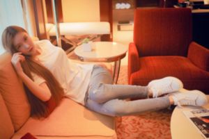 少年被调教室跪趴sm男男_电影免费观看