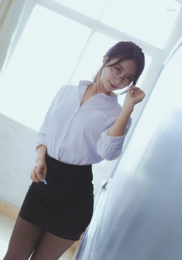 秋霞理论_在线观看视频