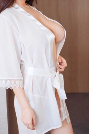 安妮日记在线观看_国产剧完整视频观看