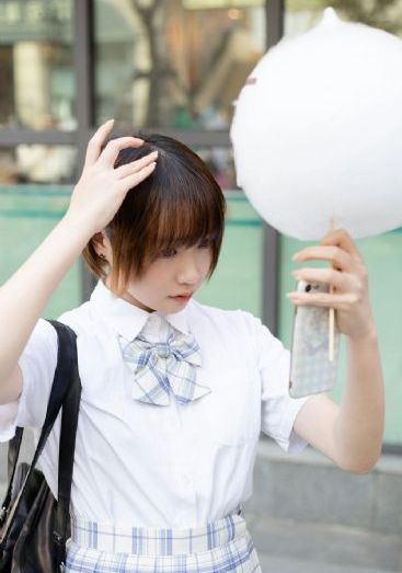 波多野结衣女教师被学生_DVD电影全集观看