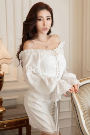 女警丰满的双乳_短视频完整无删减版
